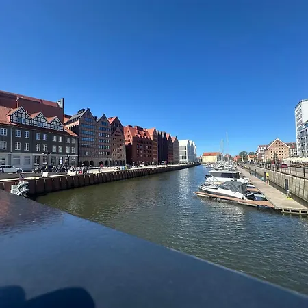 Golden Times Szopy 2 Gdaňsk